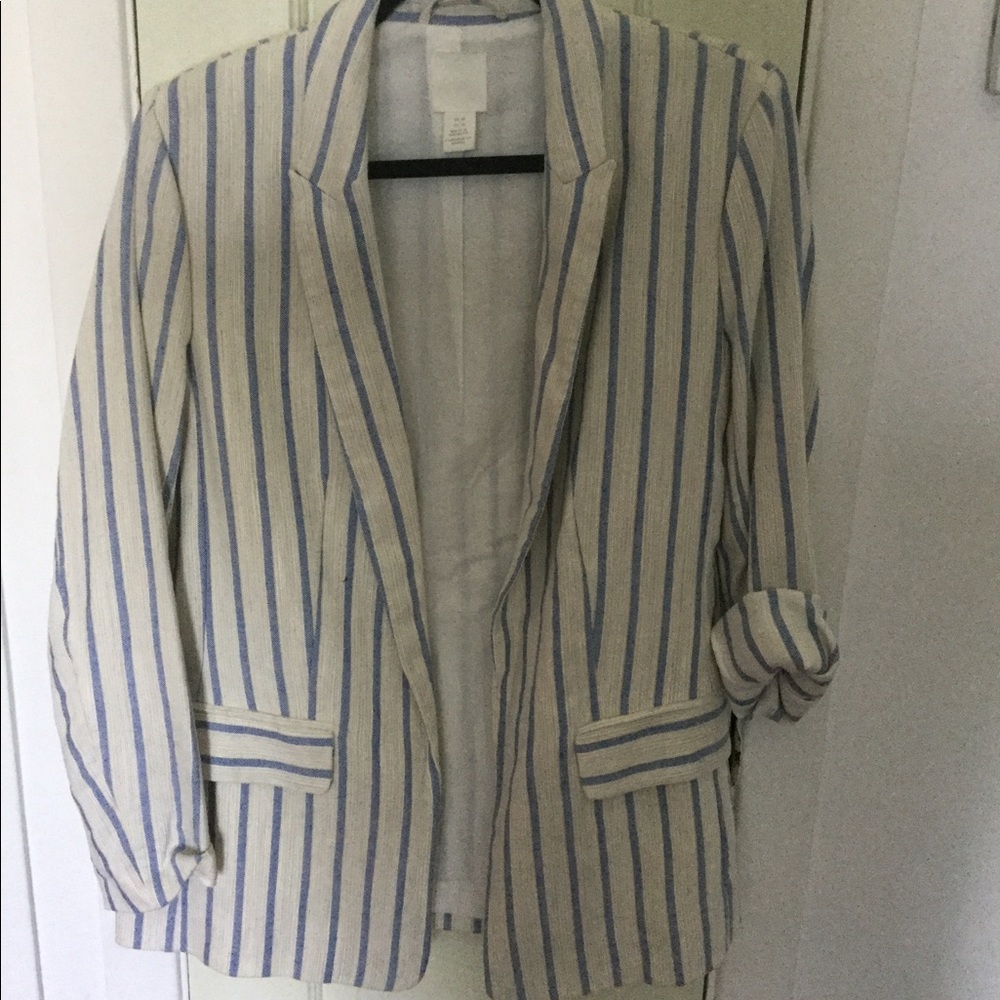 H&M blazer.